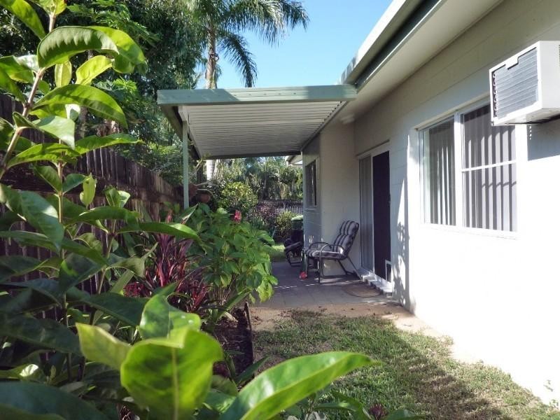 2/9 Portsea Crescent, Kewarra Beach QLD 4879