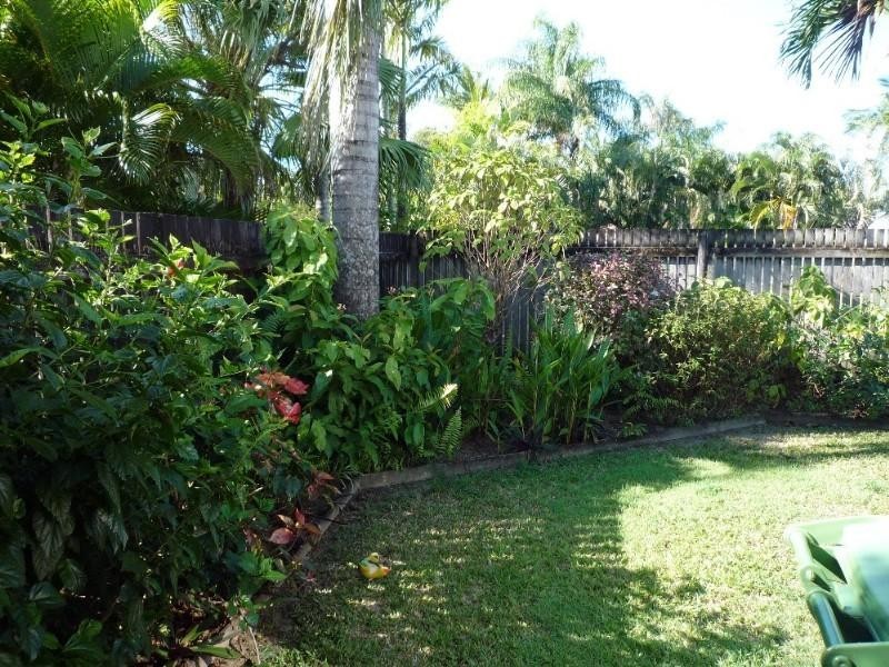 2/9 Portsea Crescent, Kewarra Beach QLD 4879