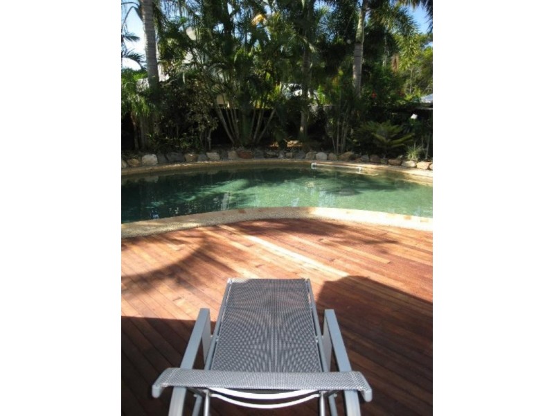 Clifton Beach QLD 4879