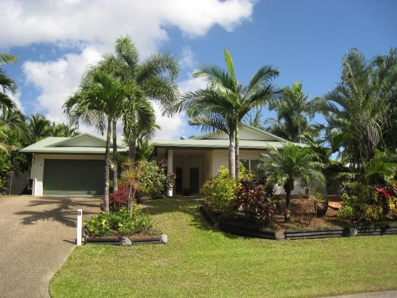 Clifton Beach QLD 4879