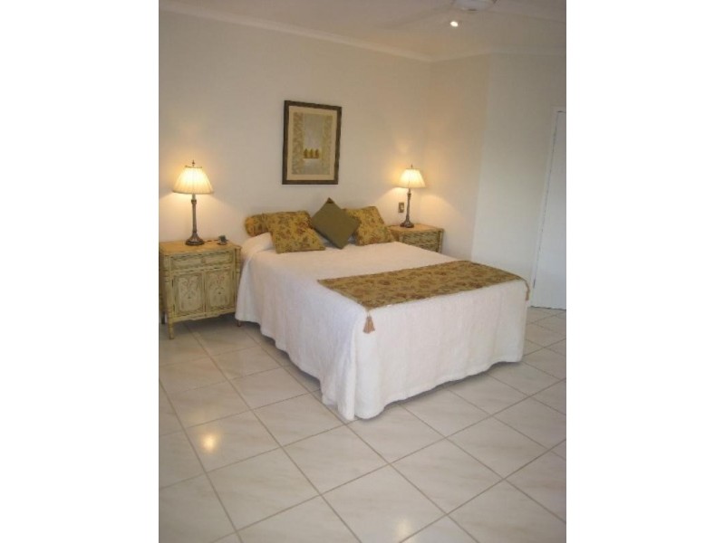 Clifton Beach QLD 4879
