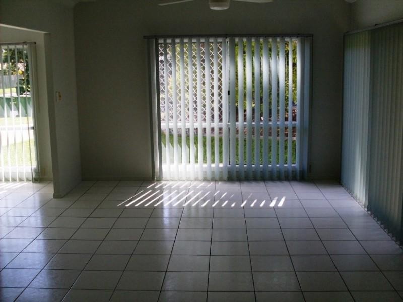 1/9 Lae Street, Trinity Beach QLD 4879