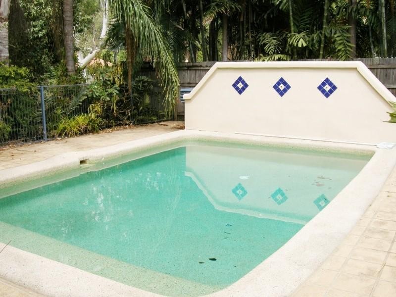 Clifton Beach QLD 4879