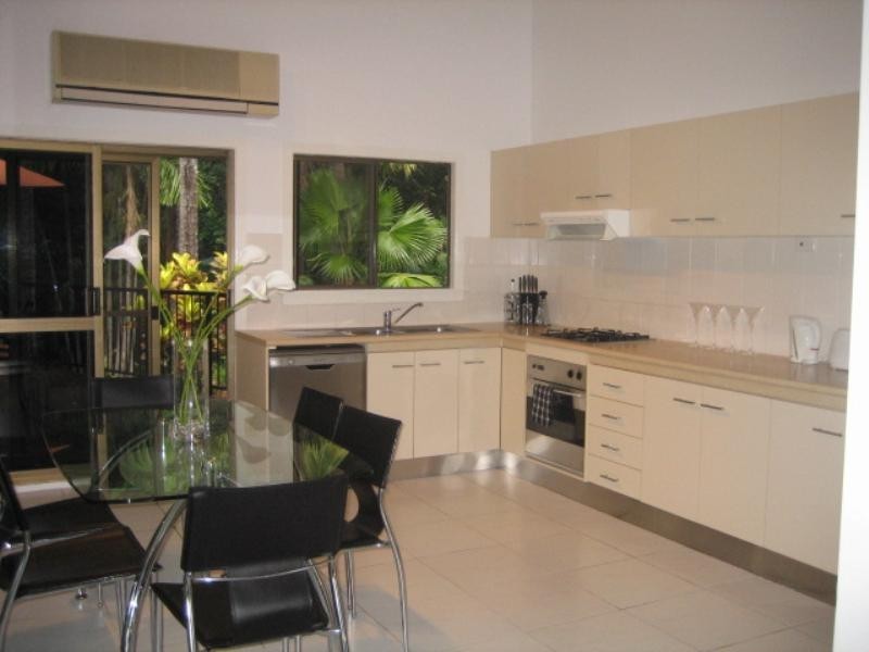 14 Trinidad Close, Trinity Beach QLD 4879