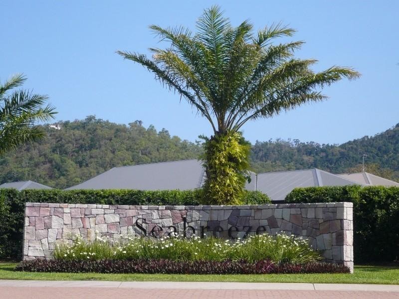 Kewarra Beach QLD 4879