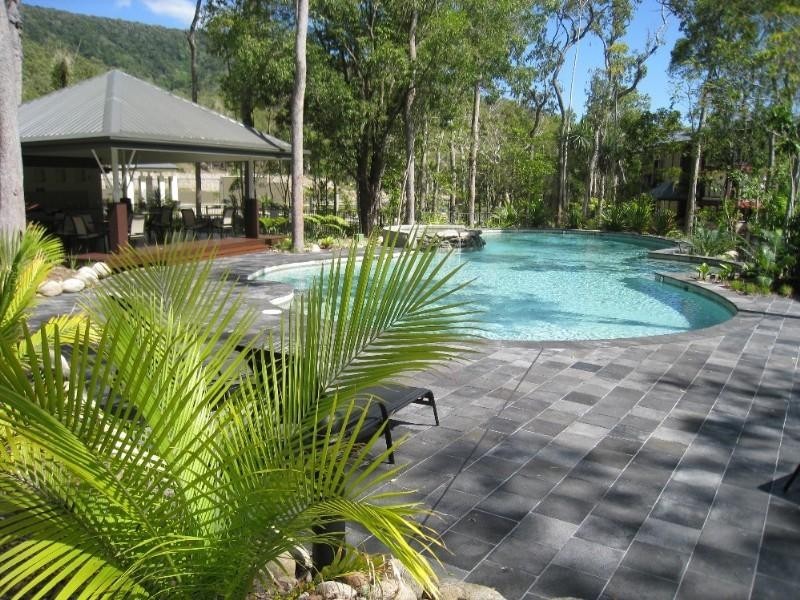 Kewarra Beach QLD 4879