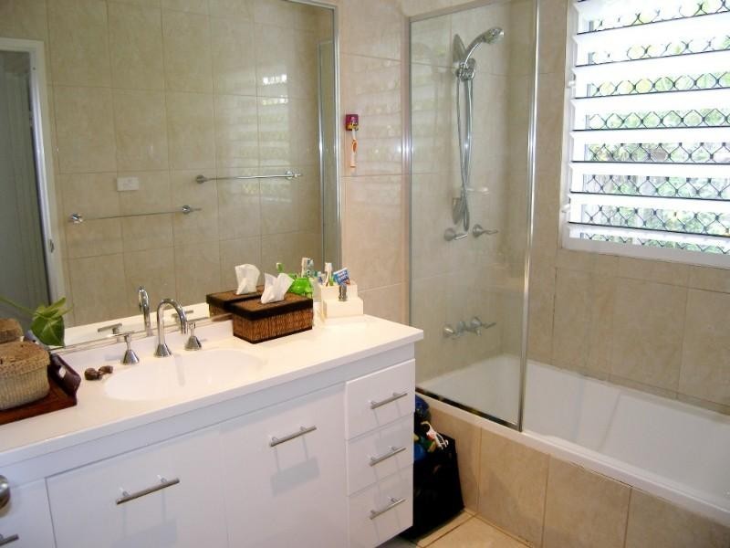 Kewarra Beach QLD 4879