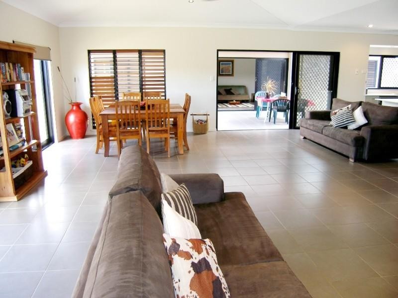 Kewarra Beach QLD 4879
