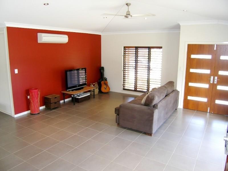 Kewarra Beach QLD 4879