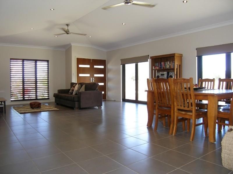 Kewarra Beach QLD 4879