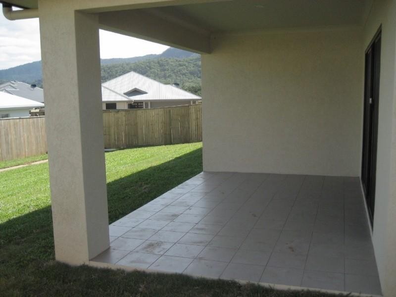 16 Port Close, Trinity Beach QLD 4879