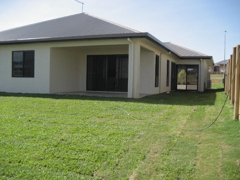 16 Port Close, Trinity Beach QLD 4879