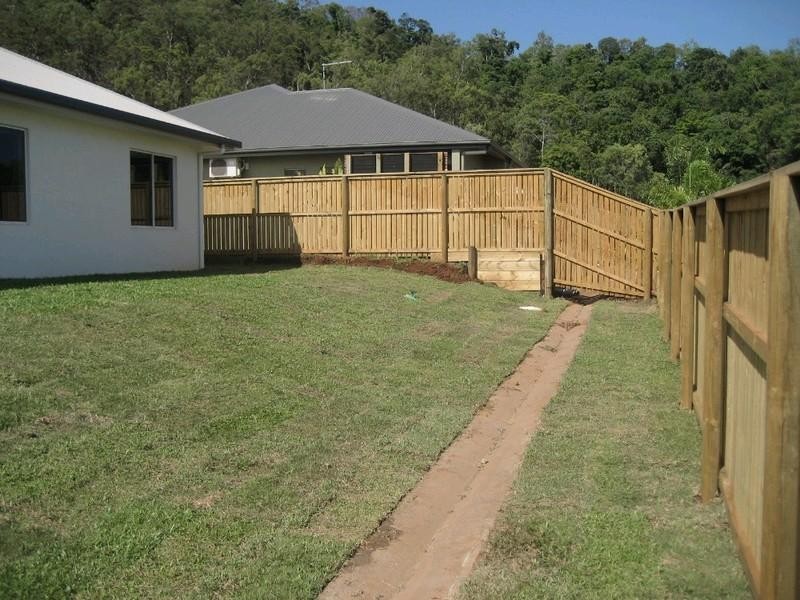 18 Port Close, Trinity Beach QLD 4879