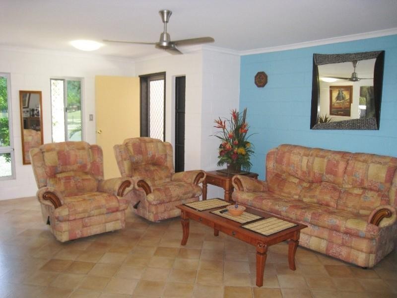 Trinity Beach QLD 4879