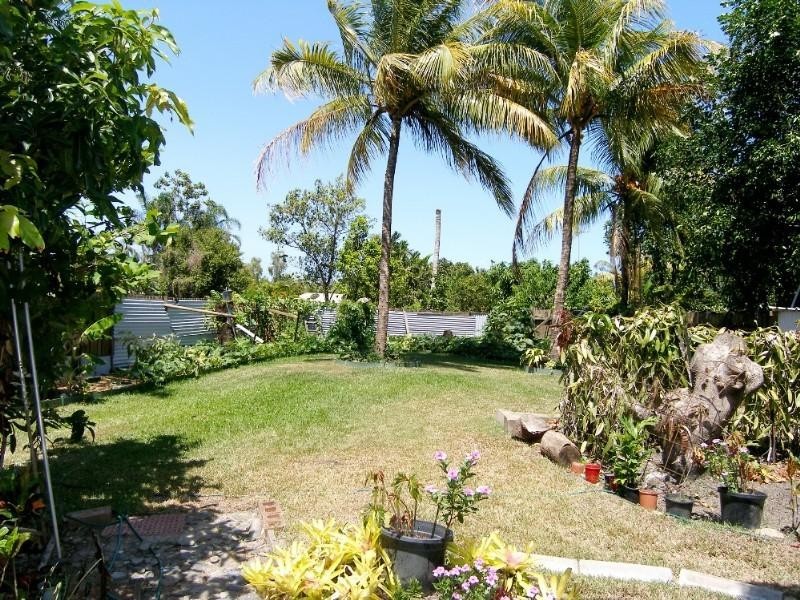 Kewarra Beach QLD 4879