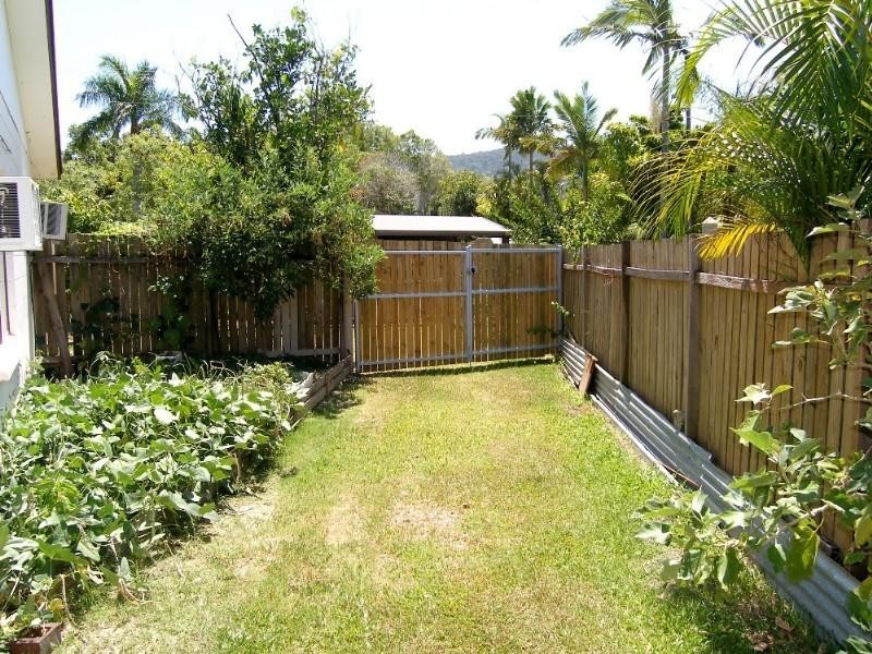 Kewarra Beach QLD 4879