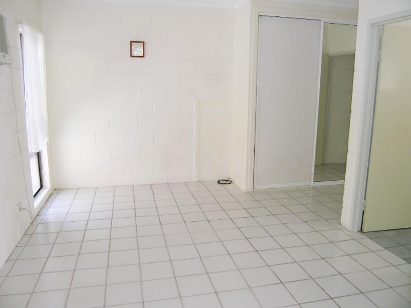 Kewarra Beach QLD 4879