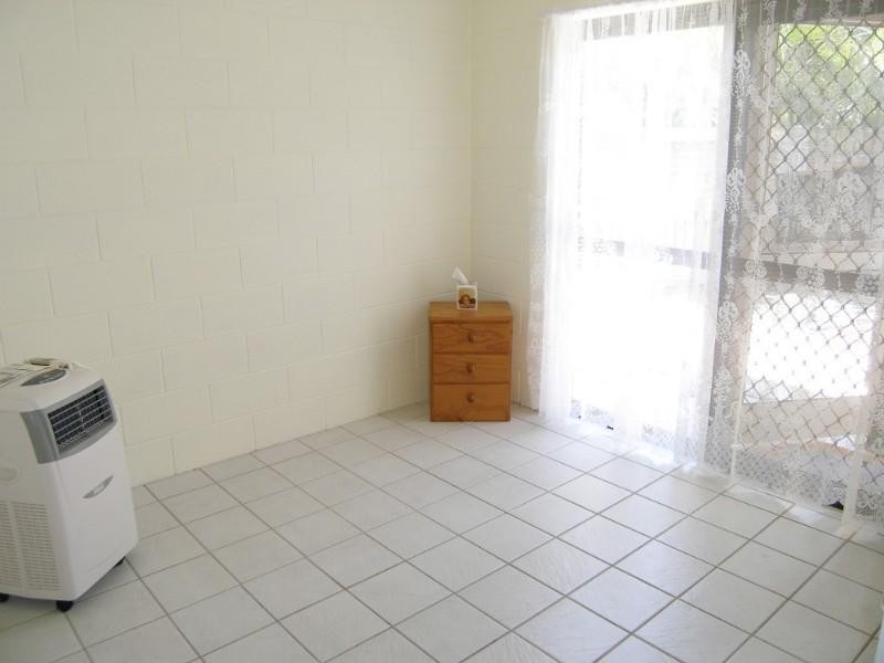 Kewarra Beach QLD 4879