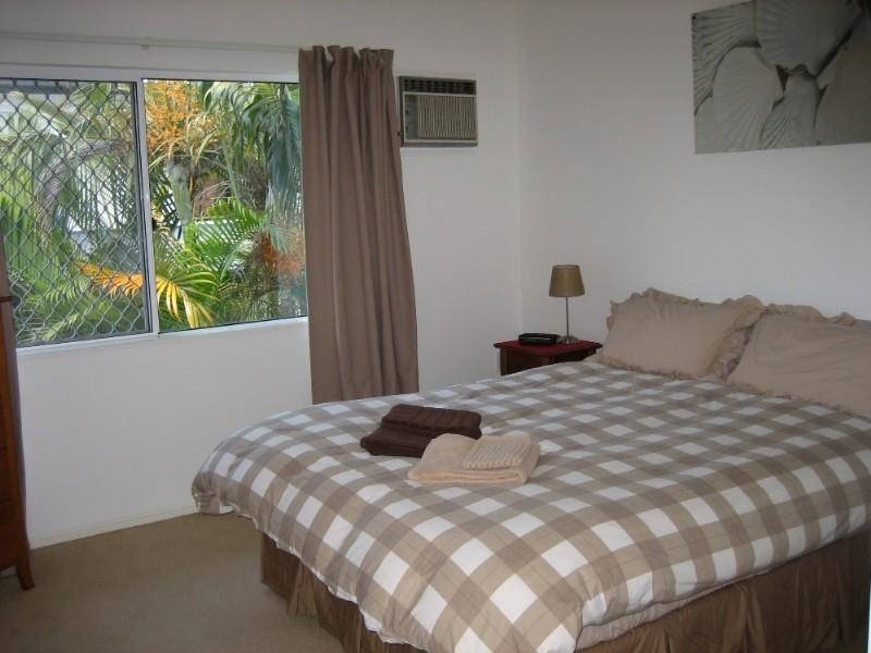 2/42 Trinity Beach Road, Trinity Beach QLD 4879