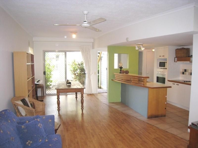 Trinity Beach QLD 4879