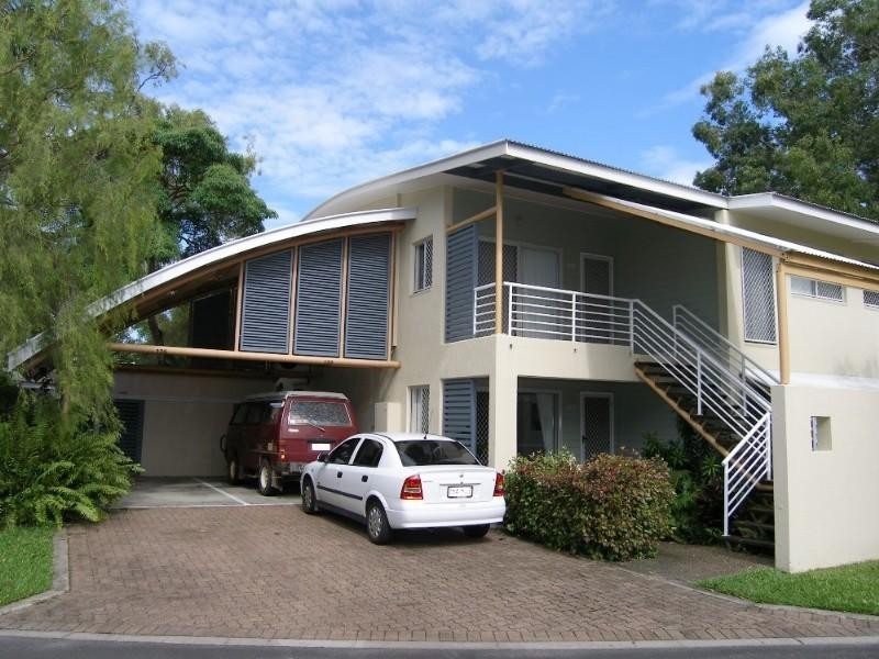 Trinity Beach QLD 4879