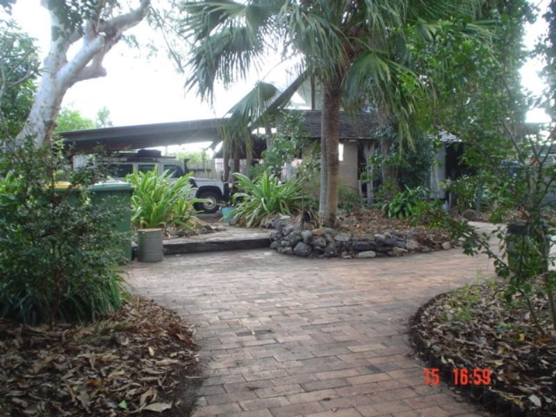 87 Marshall Street, Machans Beach QLD 4878