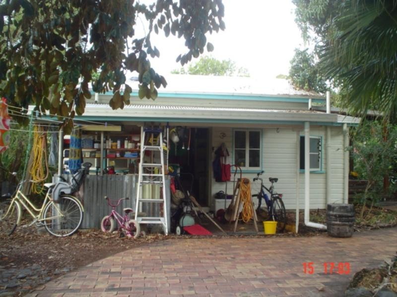 87 Marshall Street, Machans Beach QLD 4878