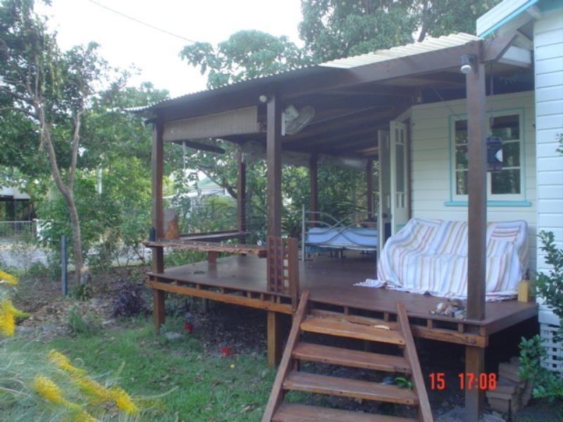 87 Marshall Street, Machans Beach QLD 4878