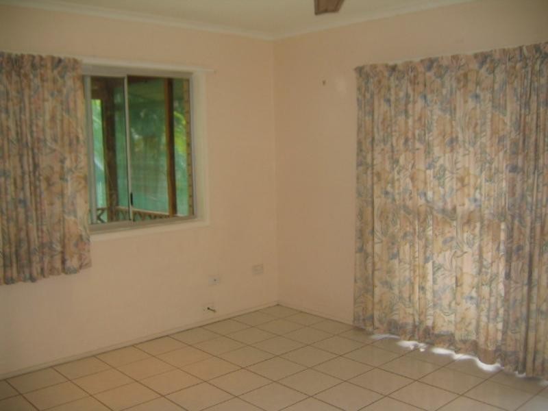 57 Madang Street, Trinity Beach QLD 4879