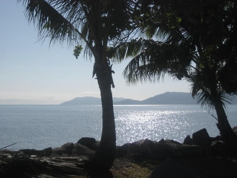 Machans Beach QLD 4878