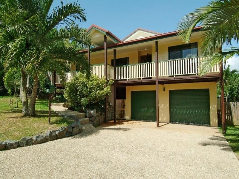 12 Crowsnest Terrace, Trinity Beach QLD 4879