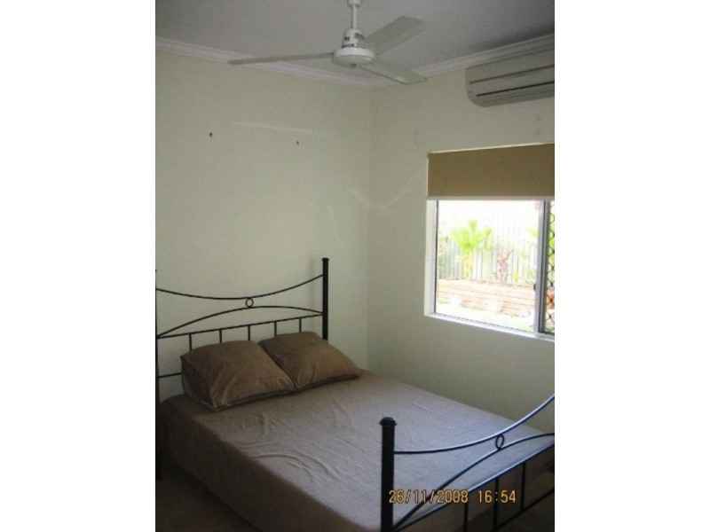 12 Moore Road, Kewarra Beach QLD 4879