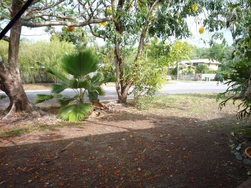 Yorkeys Knob QLD 4878