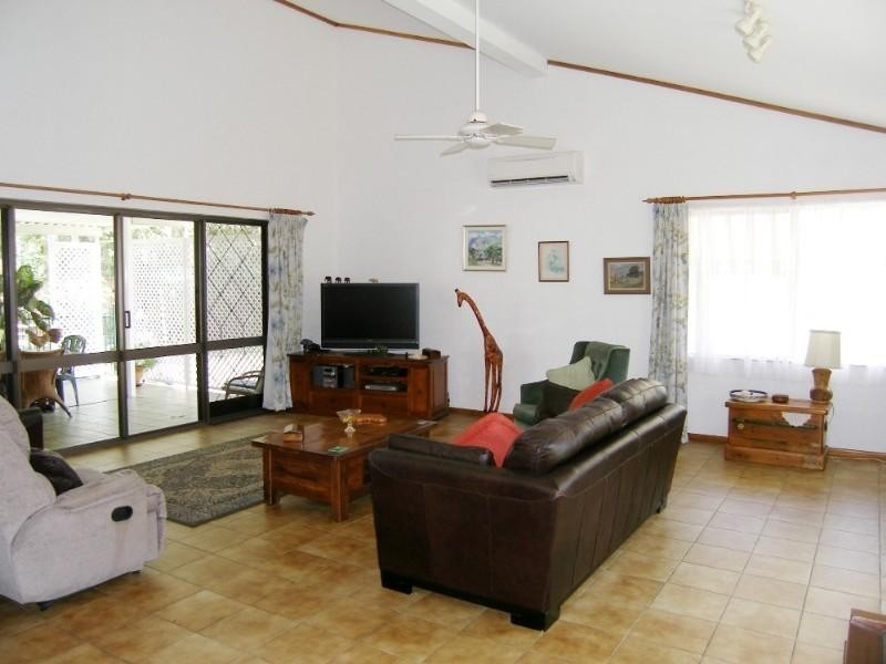 Clifton Beach QLD 4879