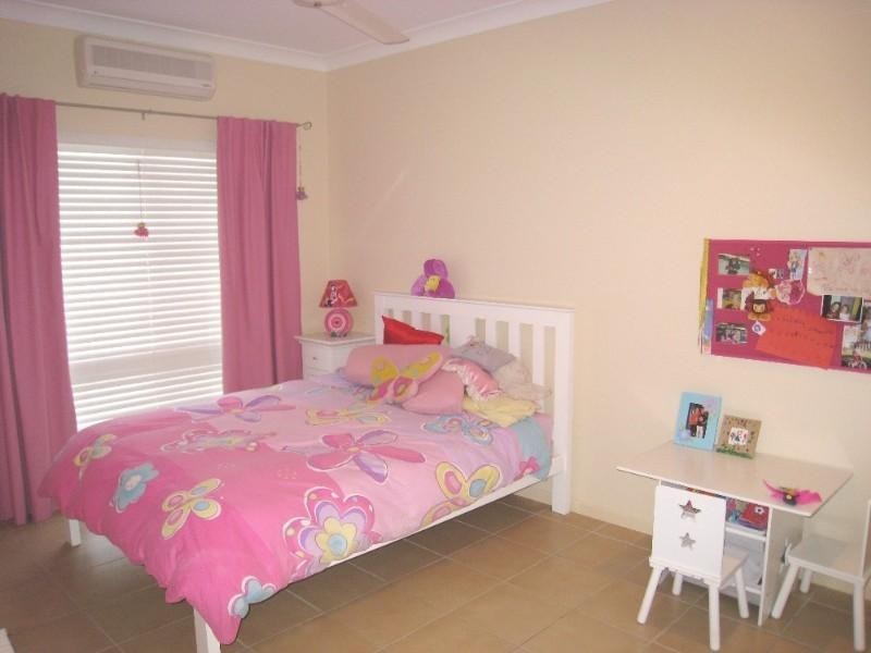 Kewarra Beach QLD 4879