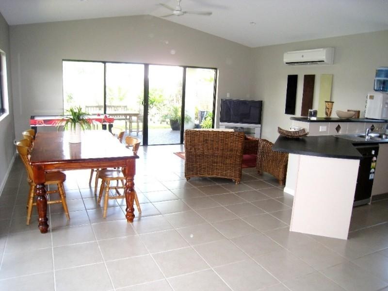 Kewarra Beach QLD 4879
