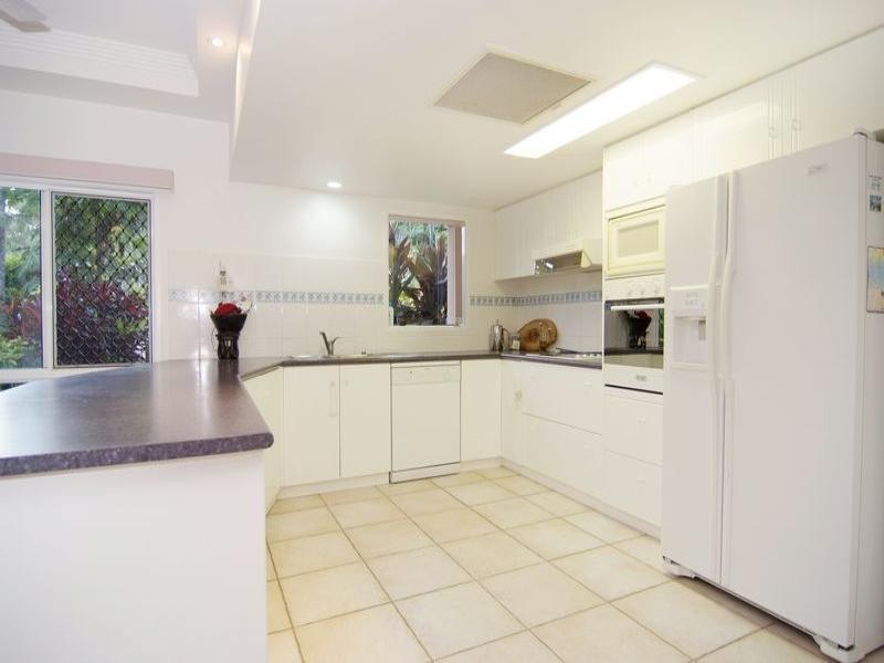 Clifton Beach QLD 4879