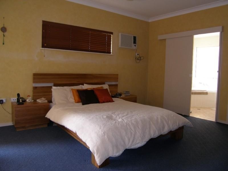 Yorkeys Knob QLD 4878