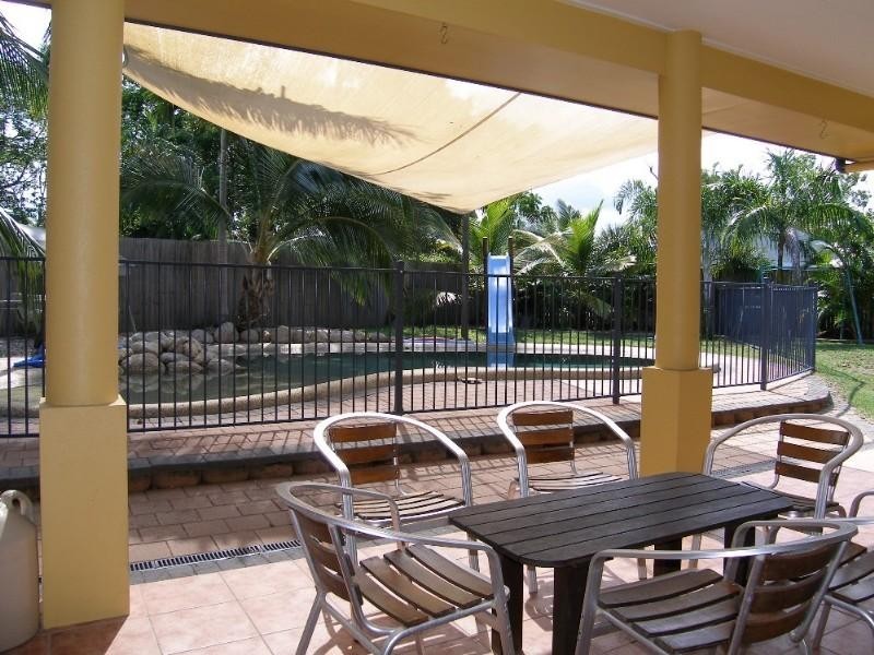 Yorkeys Knob QLD 4878