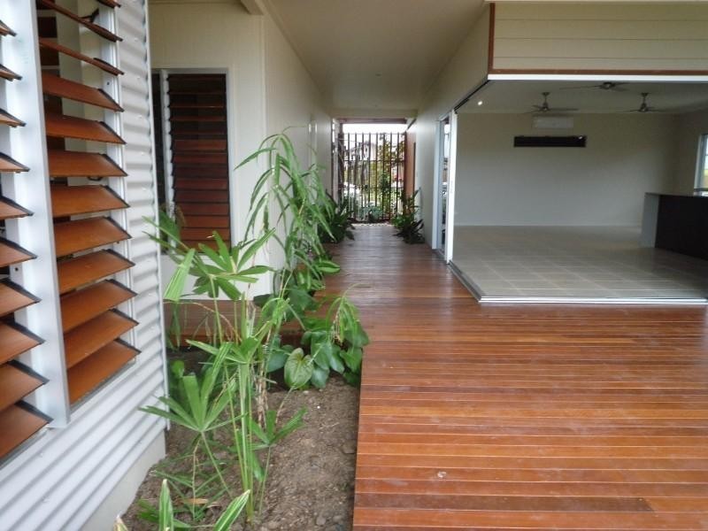 Smithfield QLD 4878