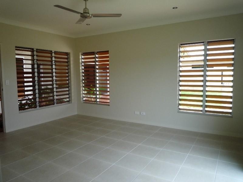 Smithfield QLD 4878