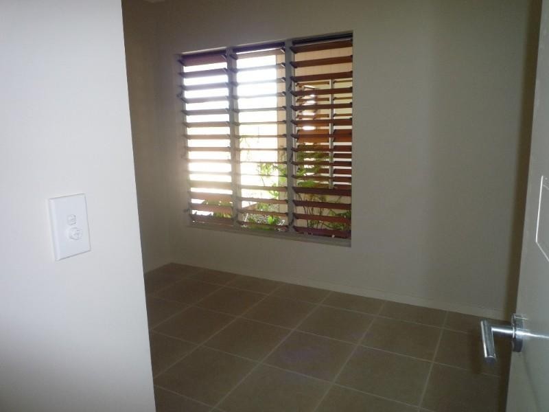 Smithfield QLD 4878