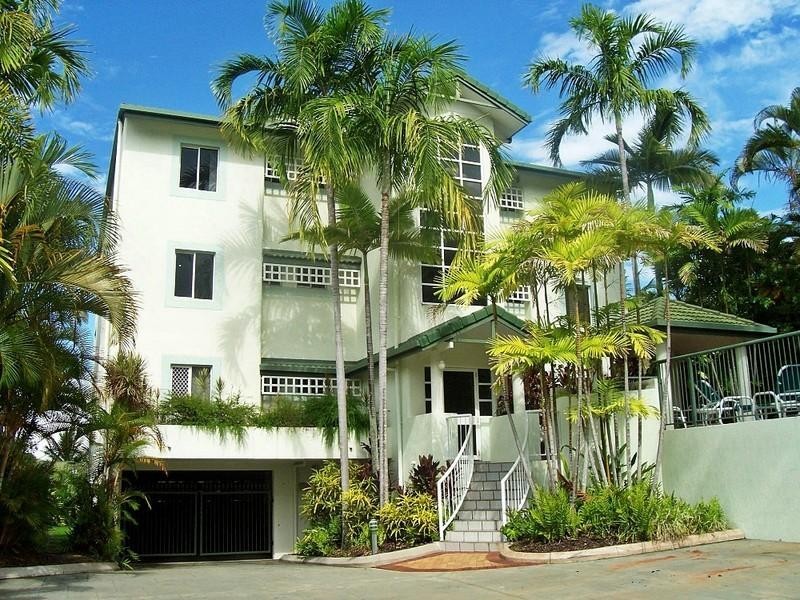 6/38 Moore Street, Trinity Beach QLD 4879