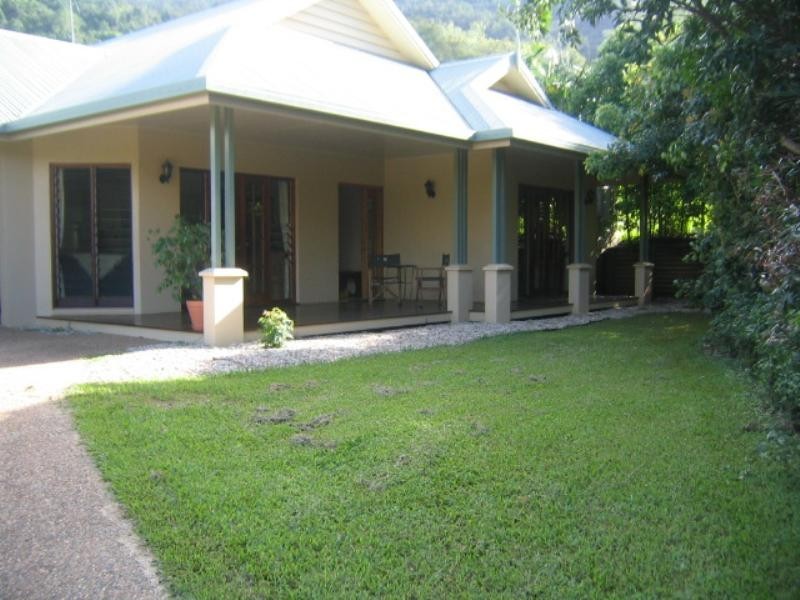 31 Terminalia Street, Redlynch QLD 4870
