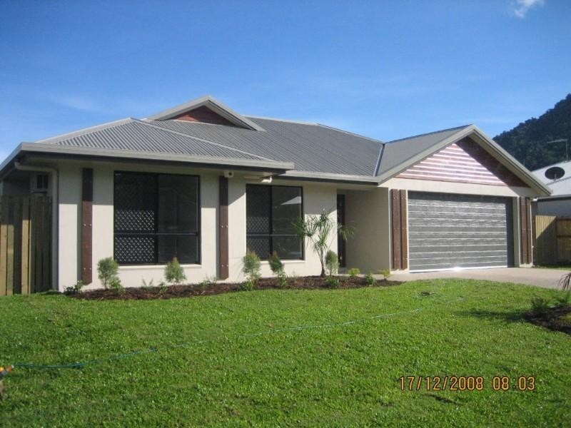 14 Taffles Close, Redlynch QLD 4870