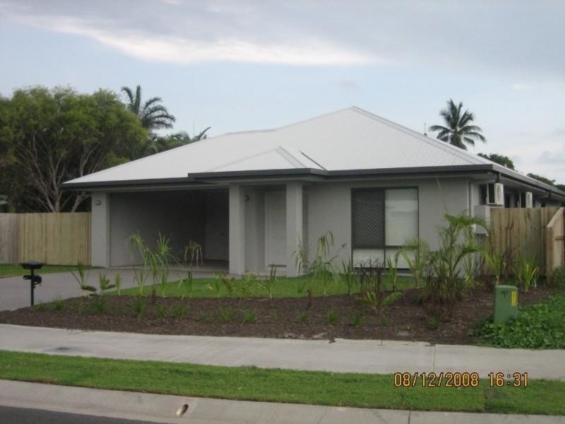 3 Seton Street, Trinity Park QLD 4879