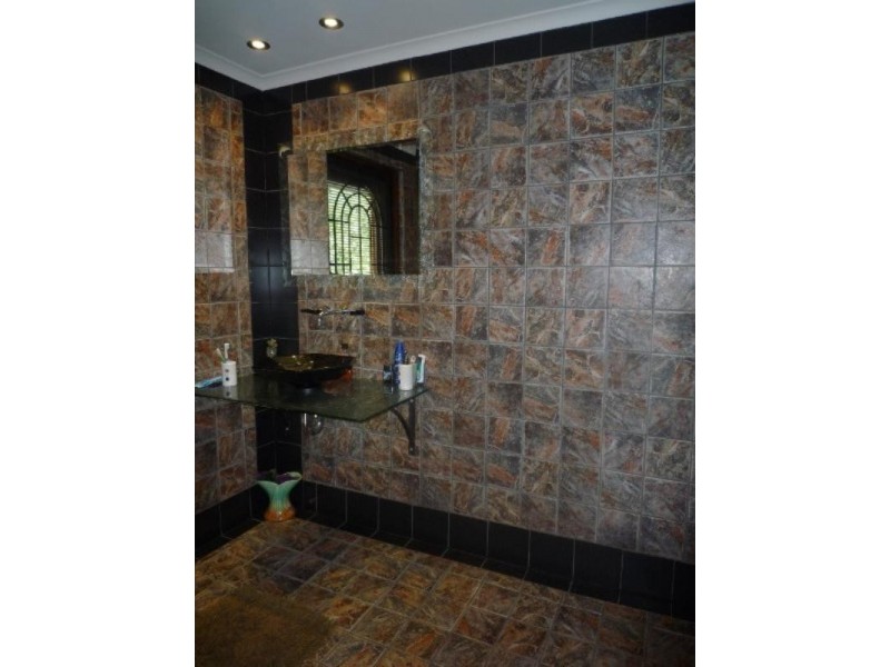 Holloways Beach QLD 4878