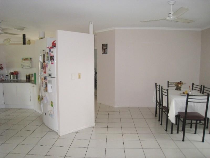 Kewarra Beach QLD 4879