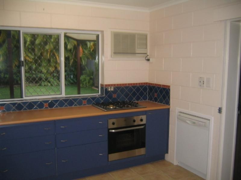 1/25 Lae Street, Trinity Beach QLD 4879