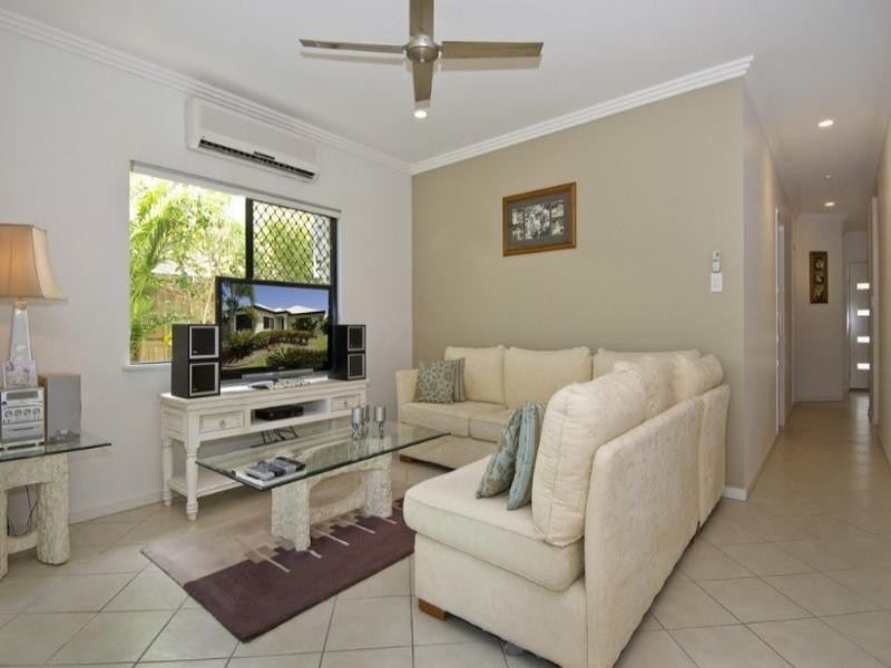 8 Etty Street, Kewarra Beach QLD 4879